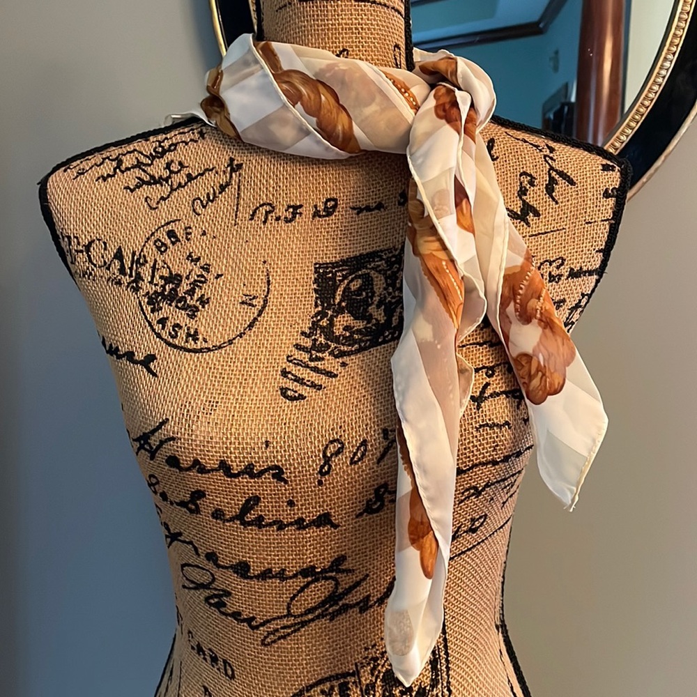 Vintage Elaine Gold scarf.